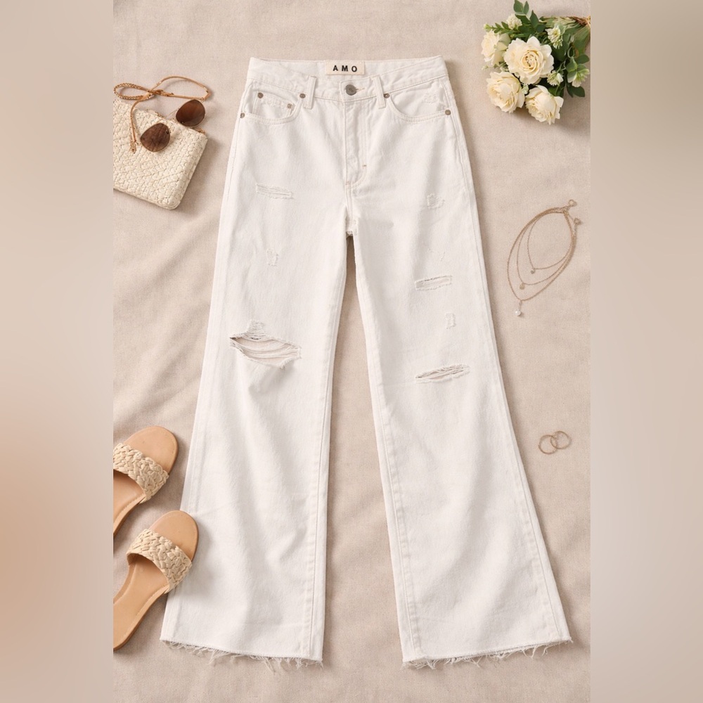 243.  Amo Denim Frida Flare